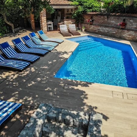 Villa Amalia Apartments 马林斯卡 外观 照片