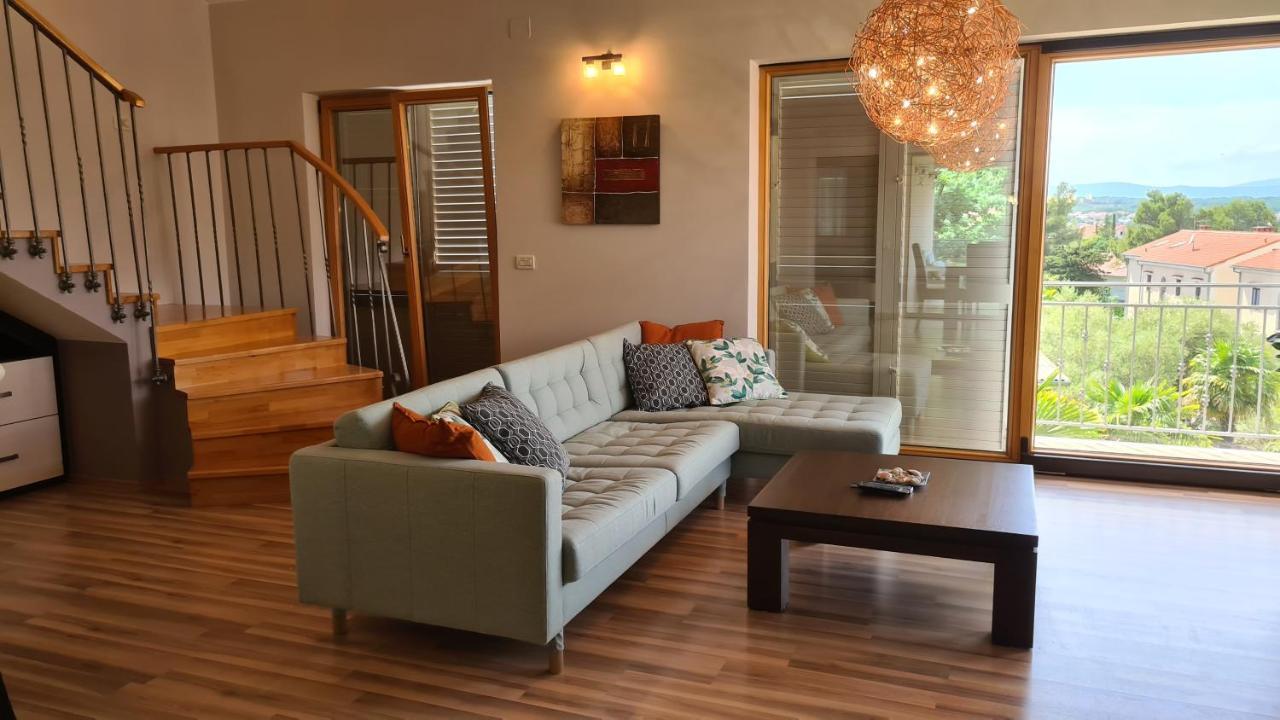 Villa Amalia Apartments 马林斯卡 外观 照片