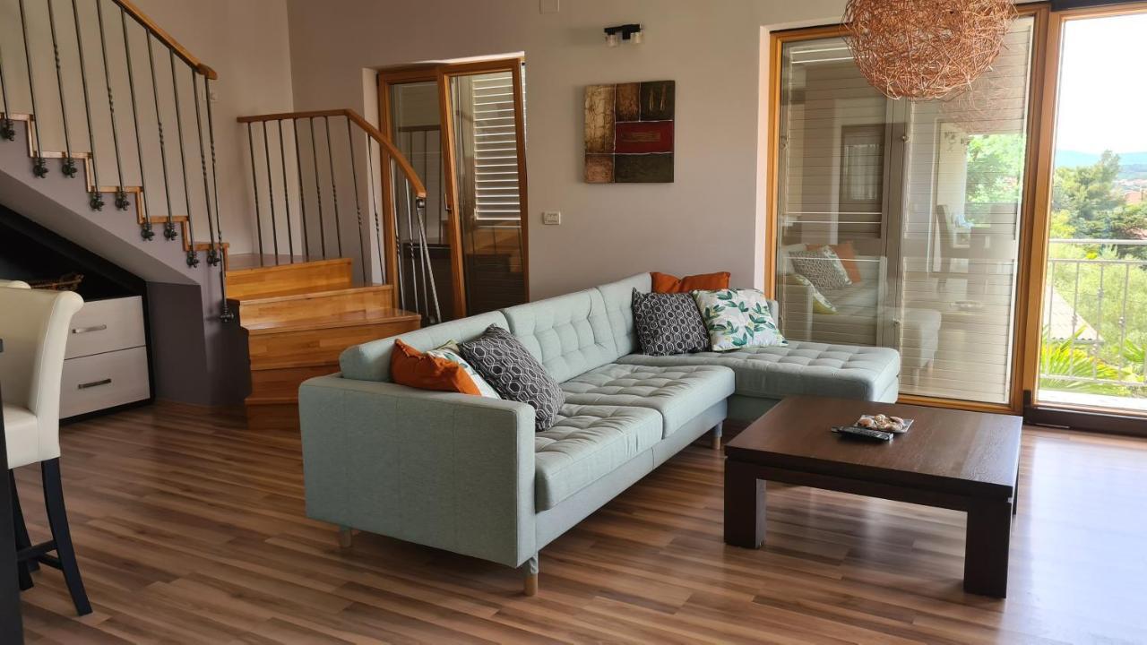 Villa Amalia Apartments 马林斯卡 外观 照片