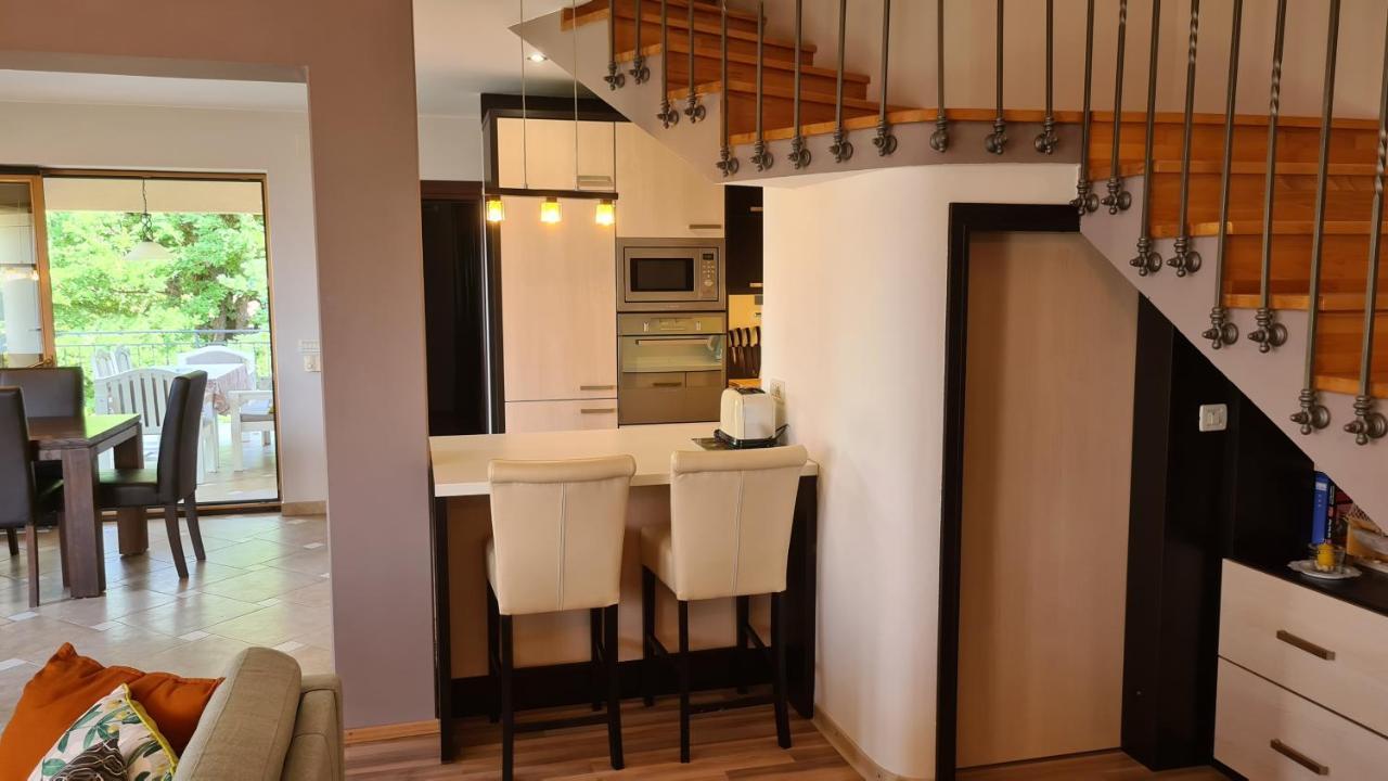 Villa Amalia Apartments 马林斯卡 外观 照片