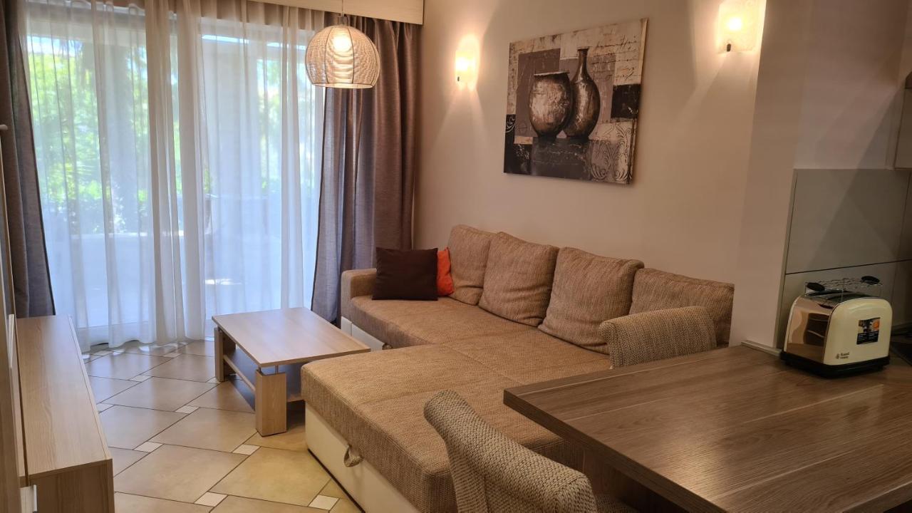 Villa Amalia Apartments 马林斯卡 外观 照片
